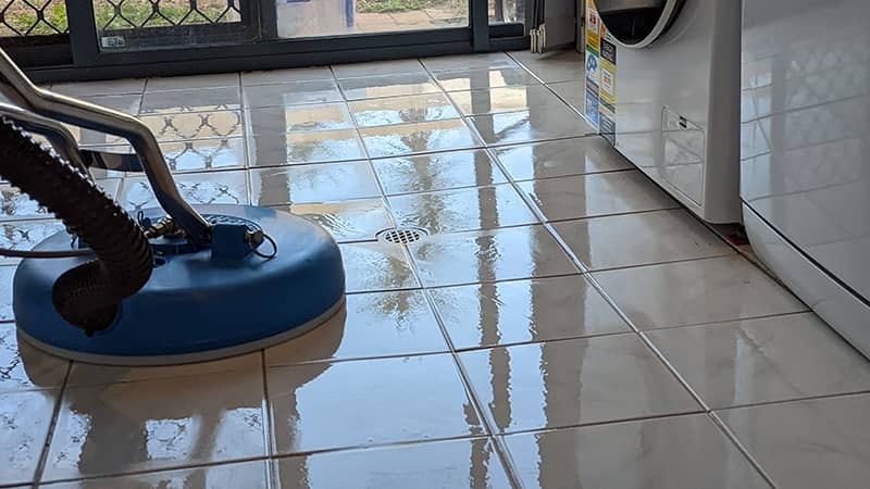 local tile cleaning